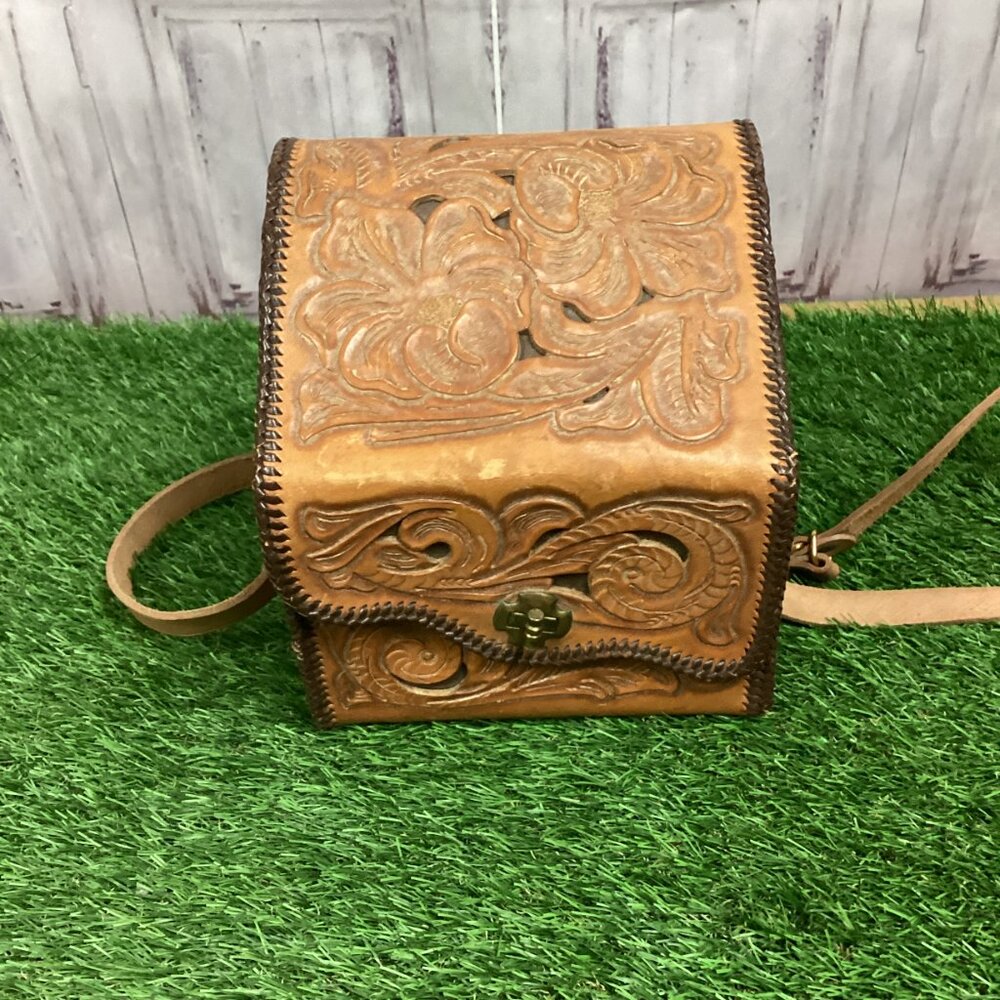 Vintage Hand Tooled Leather Hard Shell Bag - Picture 2 of 16